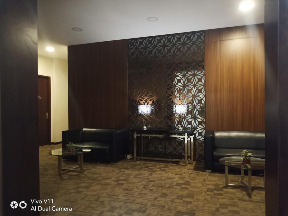 Ayla City Hotel Sorong Eksteriør billede